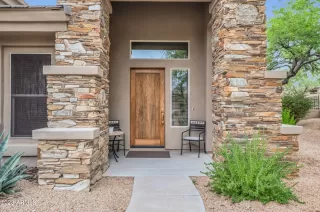 Photo #4: 6593110 Listing