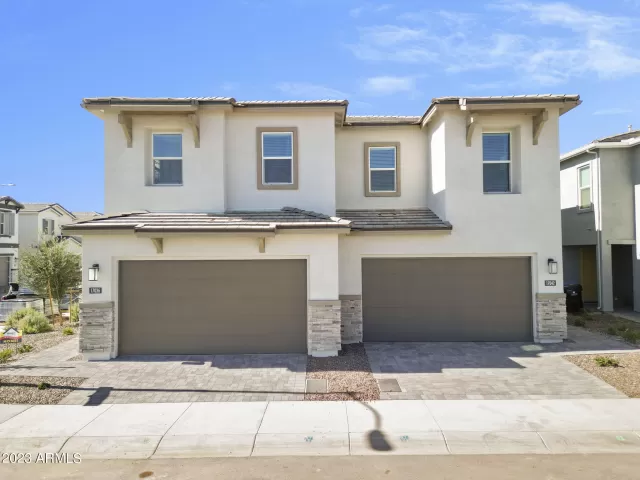 MLS: 6593295 Condo For Sale