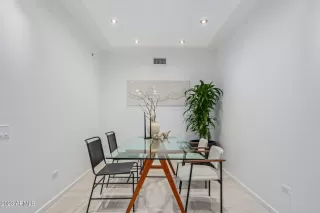 Photo #4: 6593502 Listing