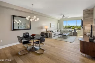 Photo #3: 6593832 Listing