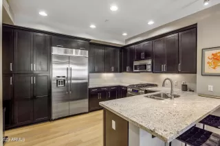 Photo #4: 6593832 Listing