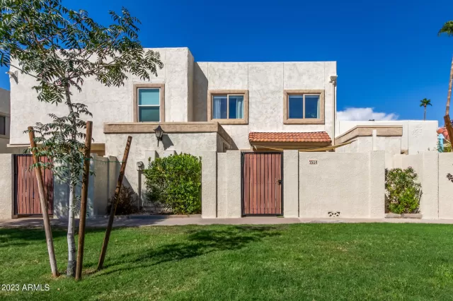 MLS: 6593870 Condo For Sale
