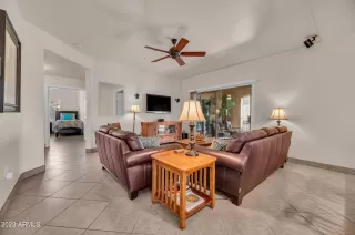 Photo #4: 6594048 Listing