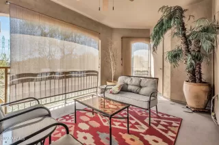 Photo #5: 6594048 Listing