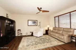 Photo #5: 6594285 Listing