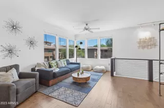 Photo #5: 6594436 Listing