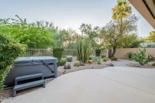 Photo #2: 6594633 Listing