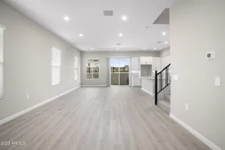 Photo #5: 6595079 Listing 