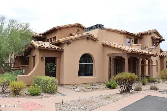 MLS: 6595132 Condo For Sale