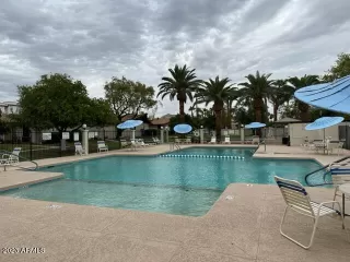 Photo #4: 6595288 Listing 