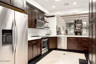 Photo #6: 6595463 Listing 