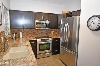 Photo #3: 6595486 Listing