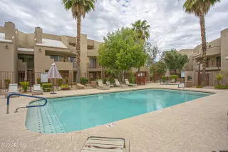 Photo #5: 6595663 Listing 