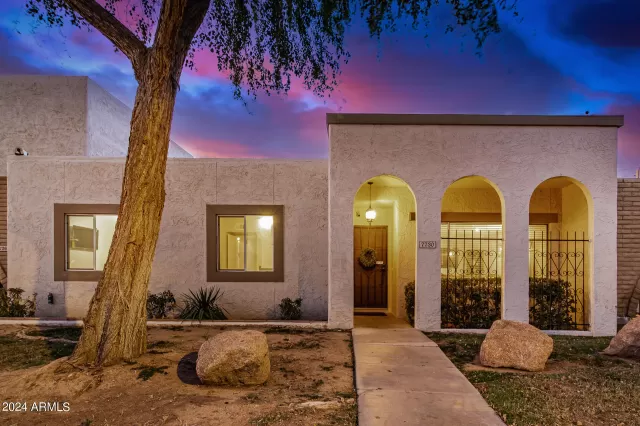 MLS: 6595813 Condo For Sale