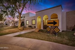 Photo #2: 6595813 Listing