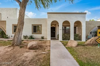 Photo #6: 6595813 Listing