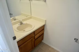 Photo #4: 6595956 Listing