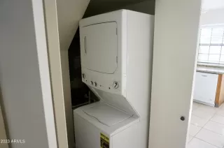 Photo #5: 6595956 Listing