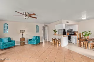 Photo #2: 6596167 Listing