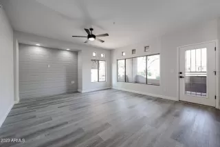 Photo #3: 6596351 Listing