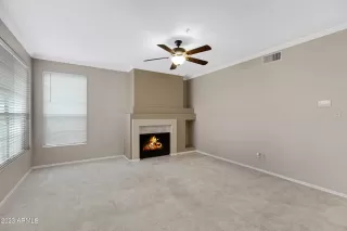 Photo #4: 6596547 Listing