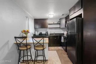 Photo #3: 6596639 Listing