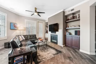 Photo #2: 6596803 Listing