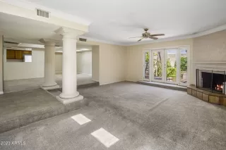 Photo #5: 6597028 Listing