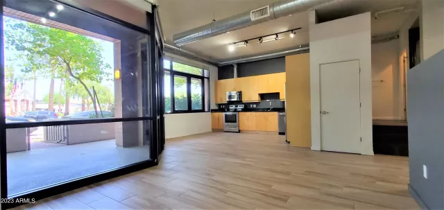 MLS: 6597128 Condo For Sale