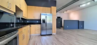 Photo #2: 6597128 Listing