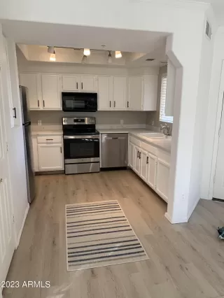 Photo #2: 6597220 Listing 