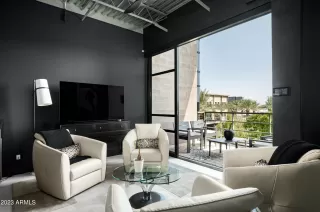 Photo #5: 6597293 Listing