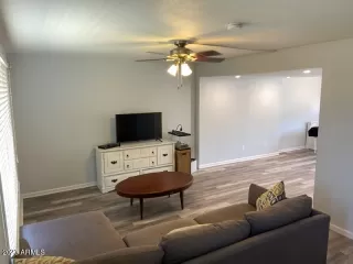 Photo #2: 6597301 Listing