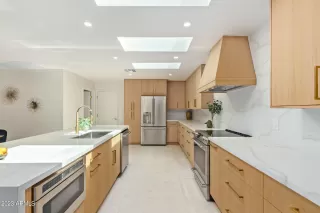 Photo #1: 6597530 Listing