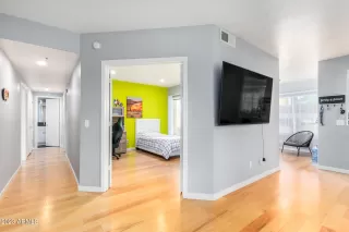 Photo #4: 6597540 Listing