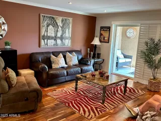 Photo #4: 6597580 Listing 
