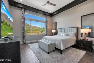 Photo #6: 6597669 Listing 
