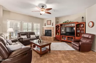 Photo #3: 6597937 Listing