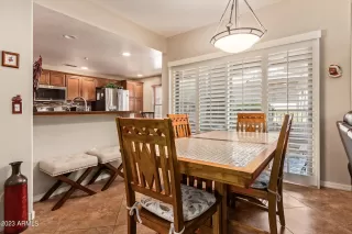 Photo #5: 6597937 Listing