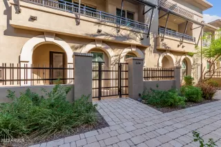 Photo #1: 6598284 Listing