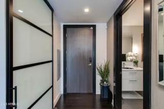 Photo #2: 6598496 Listing 