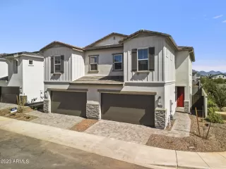 Photo #1: 6598900 Listing 
