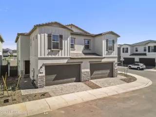 Photo #2: 6598900 Listing 