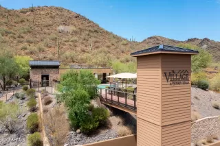 Photo #5: 6599399 Listing 