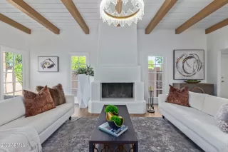 Photo #6: 6599573 Listing