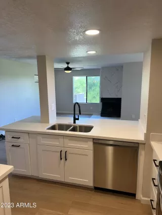 Photo #1: 6599698 Listing