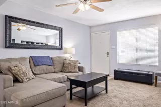 Photo #2: 6599702 Listing