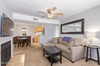 Photo #4: 6599702 Listing