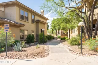 Photo #2: 6599837 Listing 