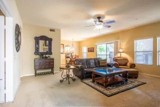Photo #5: 6599837 Listing 